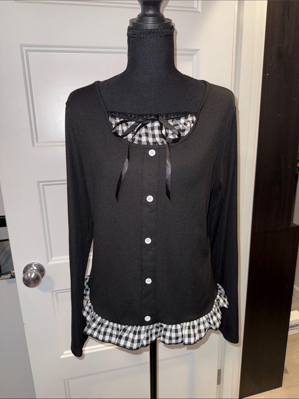 Black Faux Button-Front Women's Top with Gingham Trim XL